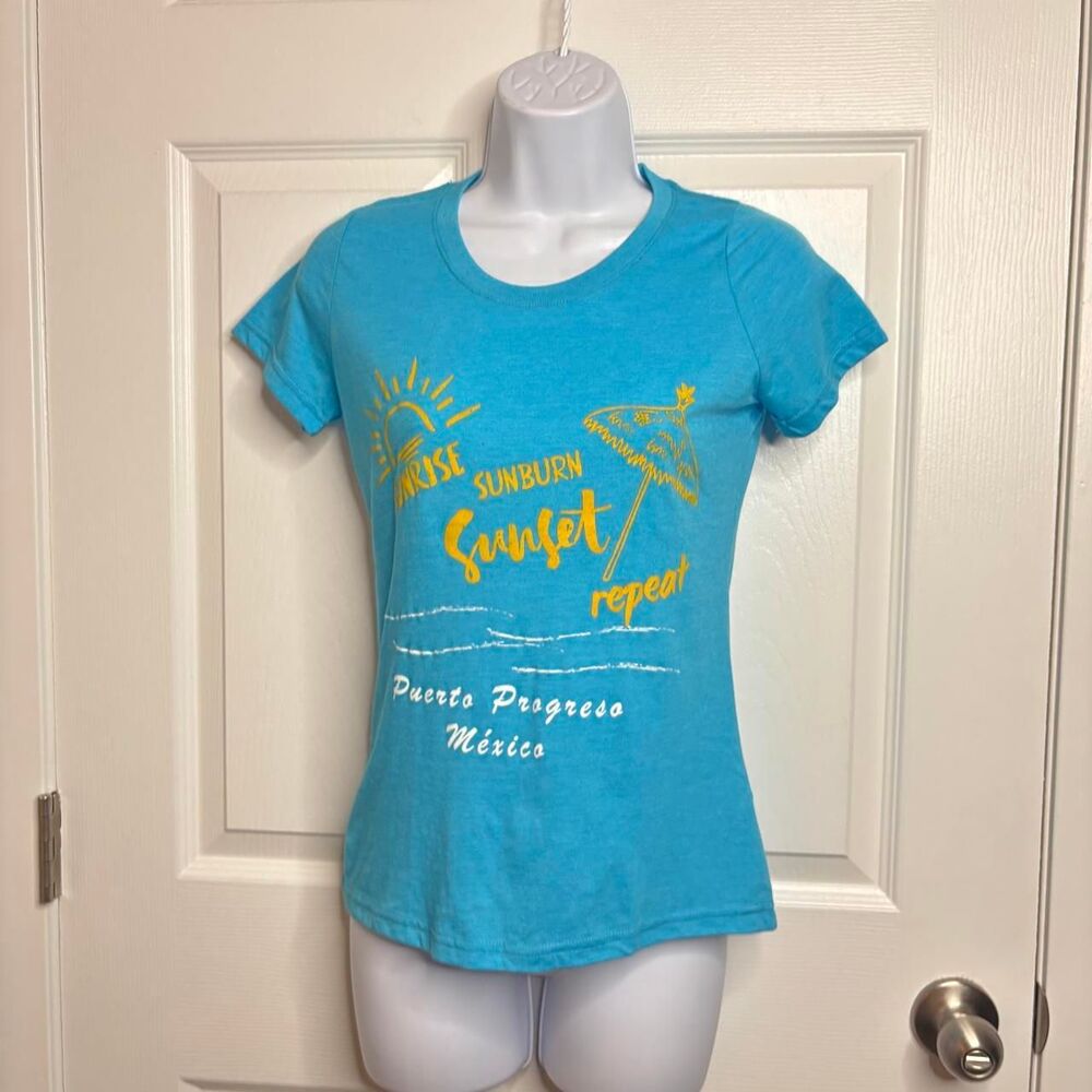 Girls S Euro Cotton "Chase the Sunset" Puerto Progreso Mexico Graphic Tee Blue